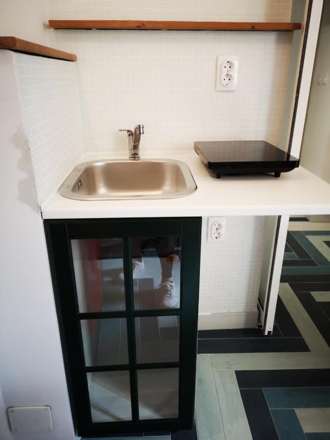 Cres B Studio Apartman Kültér fotó